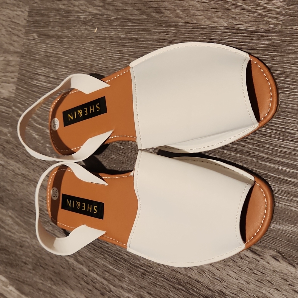 Women's white sandals SHEIN size 6